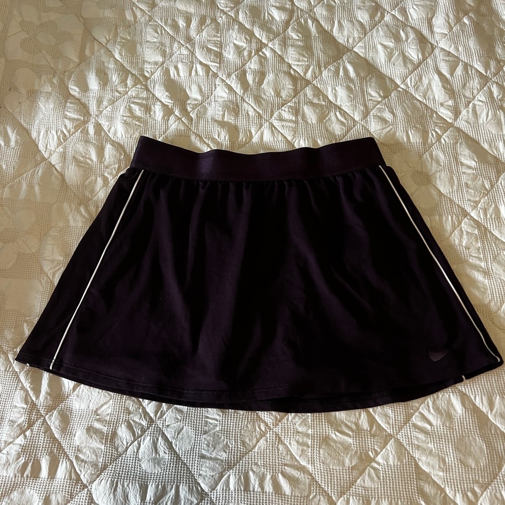 NIKE Women's Purple Skort